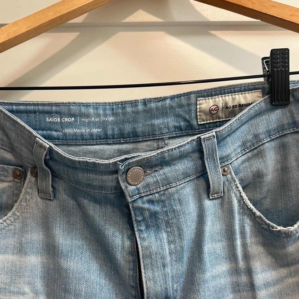 AG Saige Large Cuff Light Blue Jeans size 28